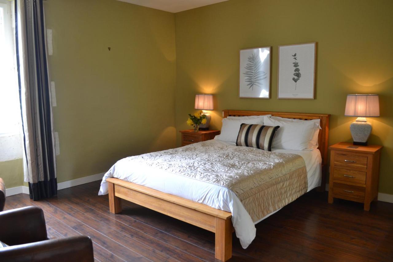 Bed and Breakfast Le Manoir De Nabinaud Zimmer foto